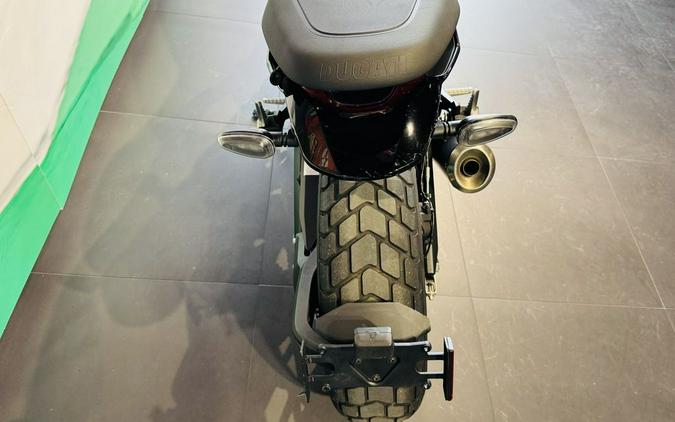 2024 Ducati Scrambler Icon (2G) Black