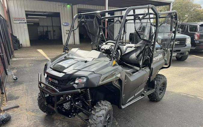 2026 Honda® Pioneer 700-4 Deluxe