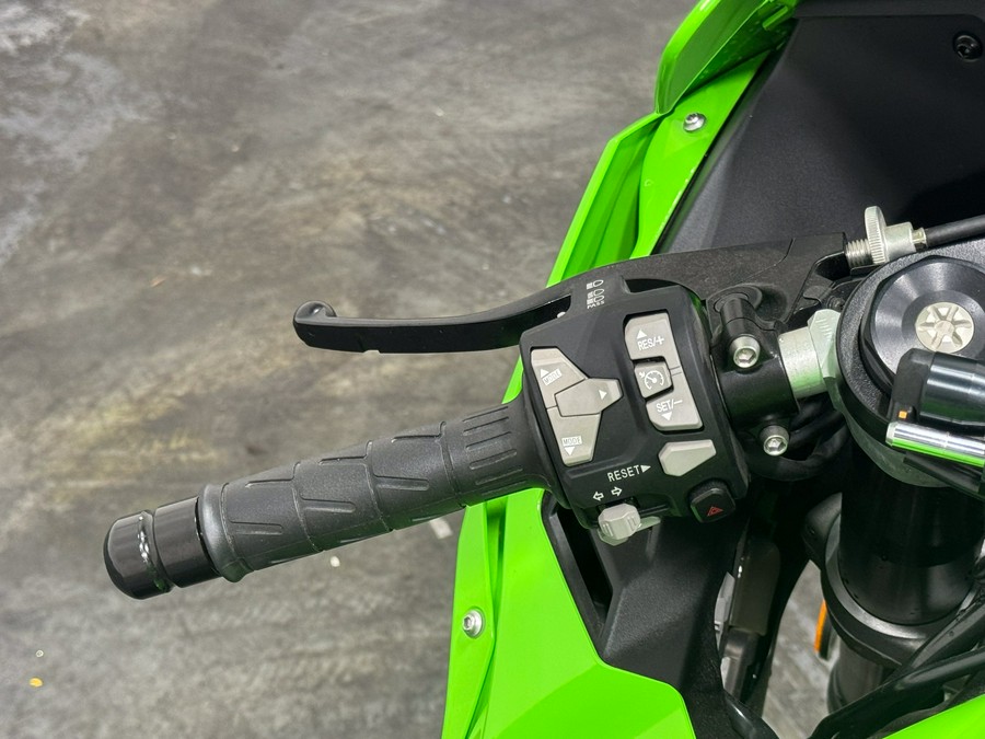 2021 KAWASAKI NINJA