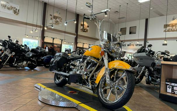 2011 Harley-Davidson® FLSTC - Heritage Softail® Classic