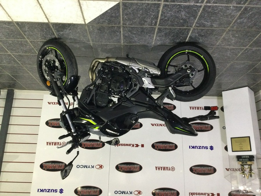 2024 KAWASAKI Z650 - DAB5588