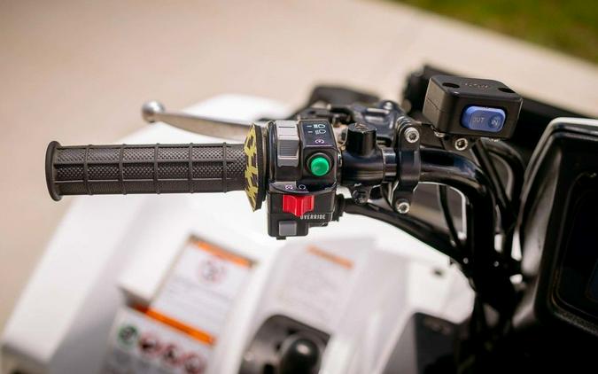 2022 Suzuki KingQuad 750AXi Power Steering