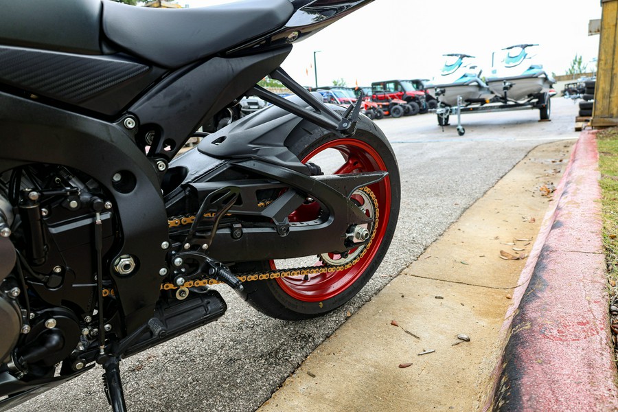 2026 SUZUKI GSX-R750
