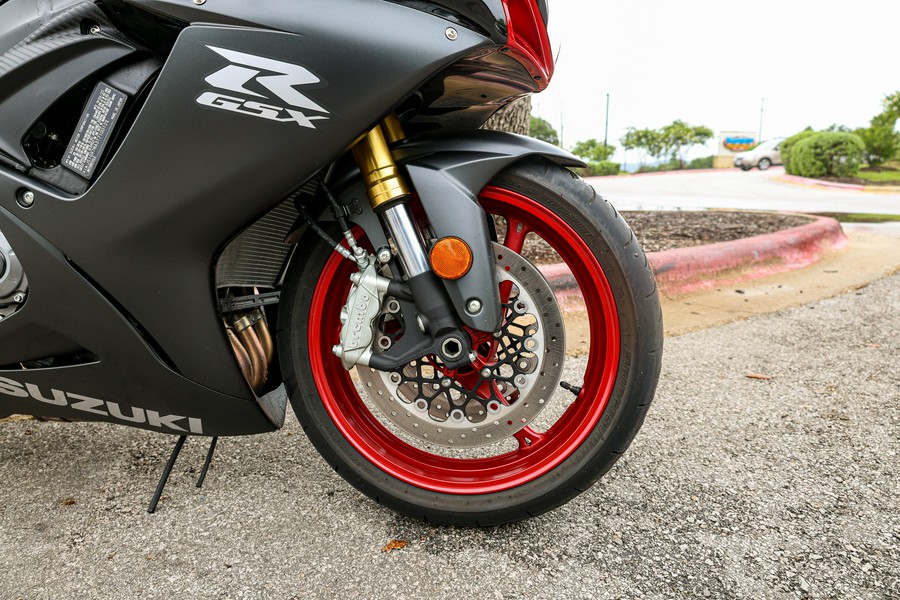 2026 SUZUKI GSX-R750