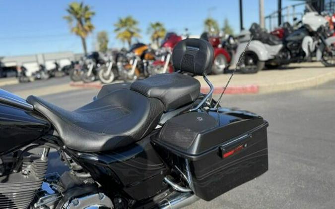 2012 Harley-Davidson CVO Street Glide Dark Slate & Black Diamond with Phantom Flame Graphics
