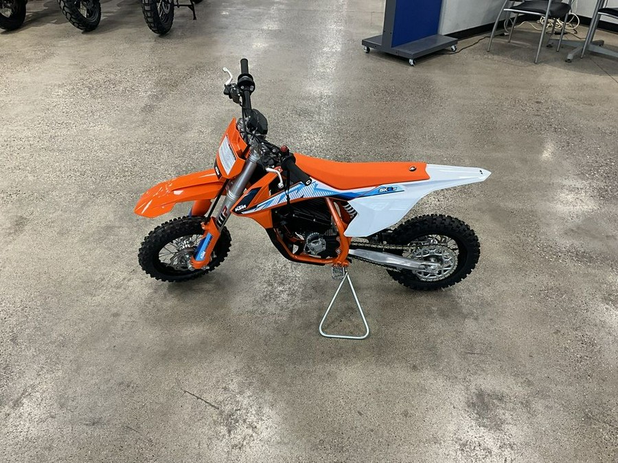 2023 KTM SX-E 5