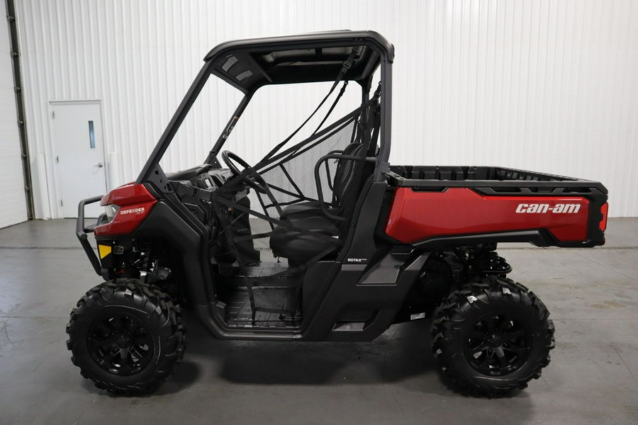 2024 Can-Am® Defender XT HD10