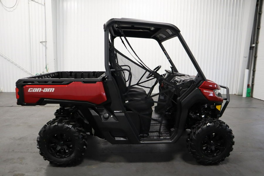 2024 Can-Am® Defender XT HD10