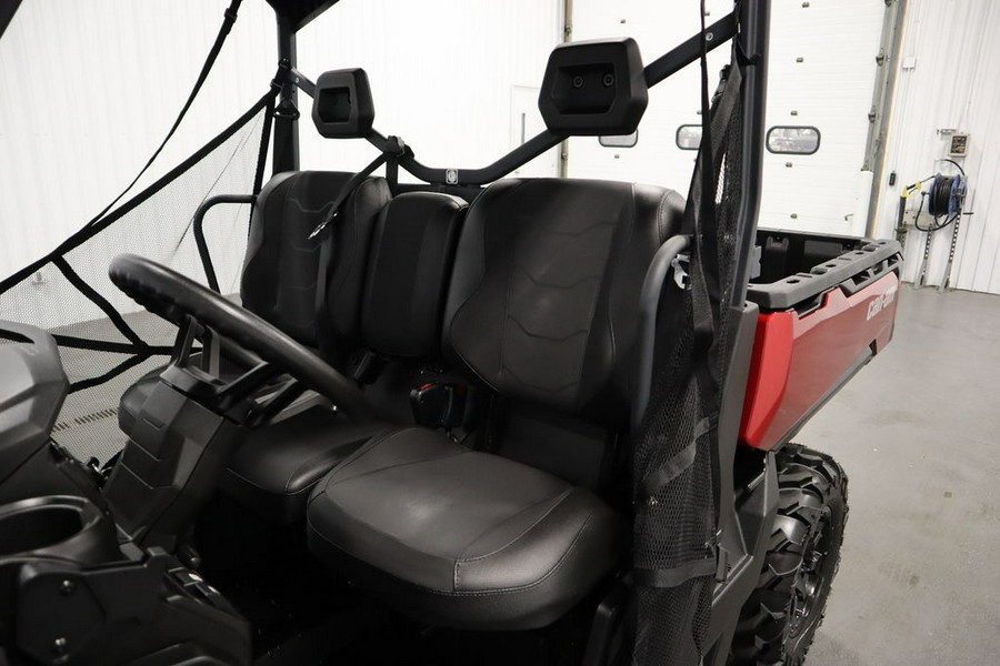 2024 Can-Am® Defender XT HD10