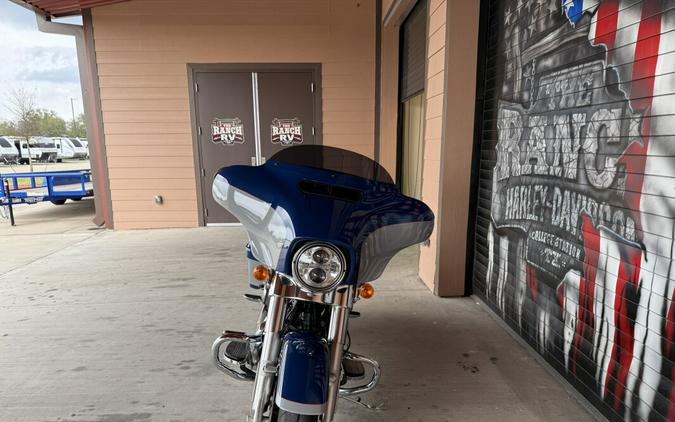 2023 Harley-Davidson Street Glide Special Baja Orange