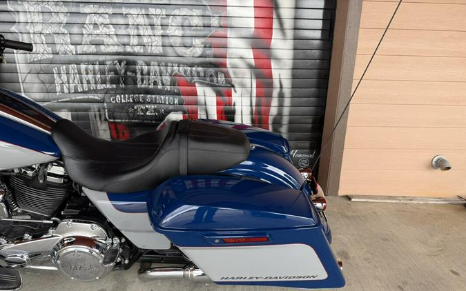 2023 Harley-Davidson Street Glide Special Baja Orange