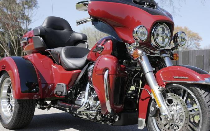 2024 Harley-Davidson® FLHTCUTG - Tri Glide® Ultra