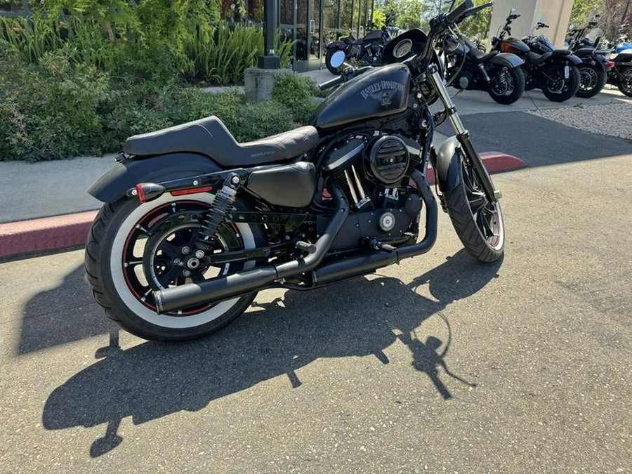 2018 Harley-Davidson® XL883N - Sportster® Iron 883™