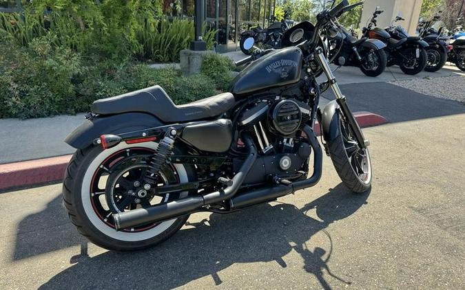 2018 Harley-Davidson® XL883N - Sportster® Iron 883™