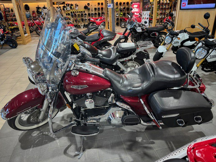 2006 Harley-Davidson® ROAD KING CLASSIC