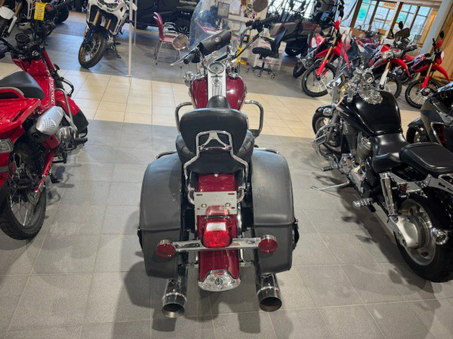 2006 Harley-Davidson® ROAD KING CLASSIC