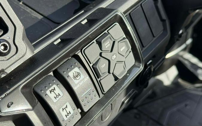 2026 Can-Am Defender XT HD7