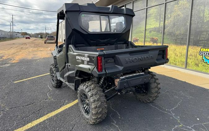 2025 Honda Pioneer 1000 Deluxe