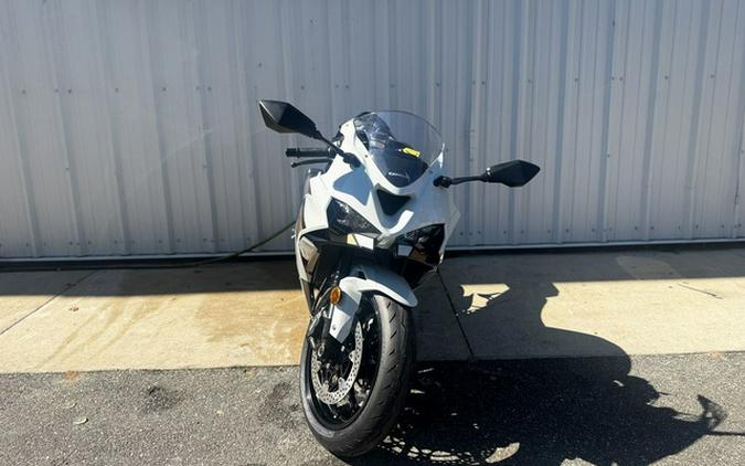 Kawasaki Ninja ZX-6R motorcycles for sale by Hall's Motorsports