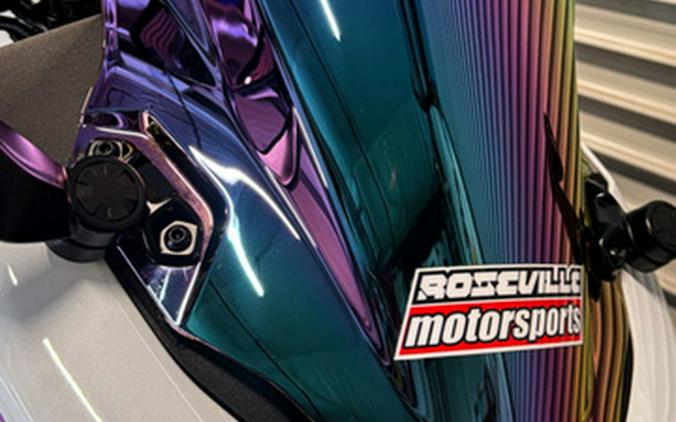 2023 Kawasaki Ninja 400 Pearl Blizzard White/Metallic Carbon Gr