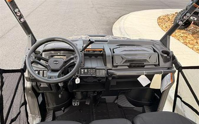 2025 Can-Am Defender XT HD7
