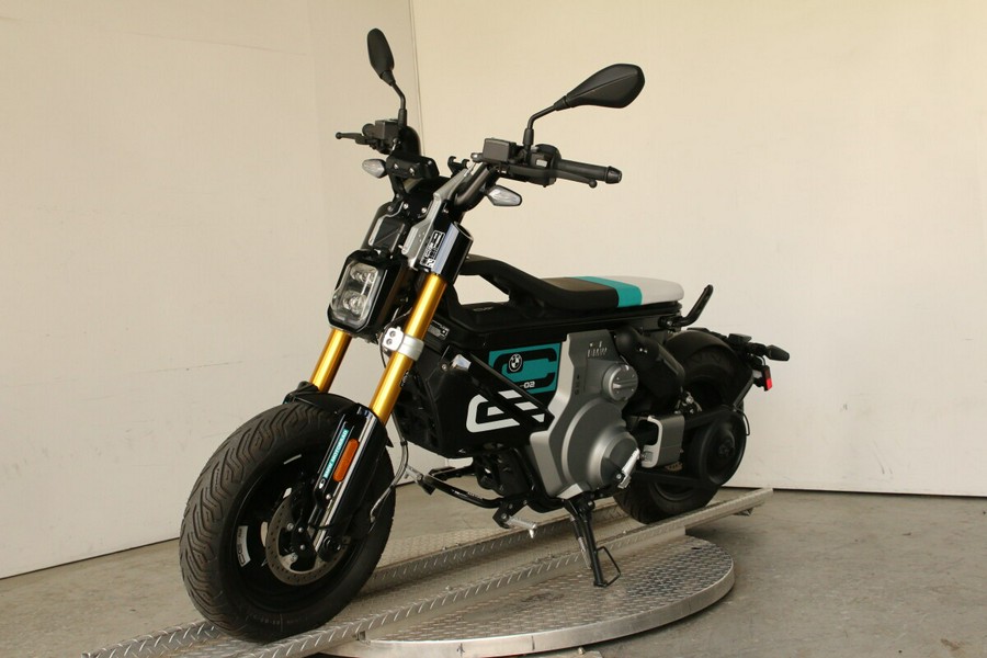 2024 BMW CE 02