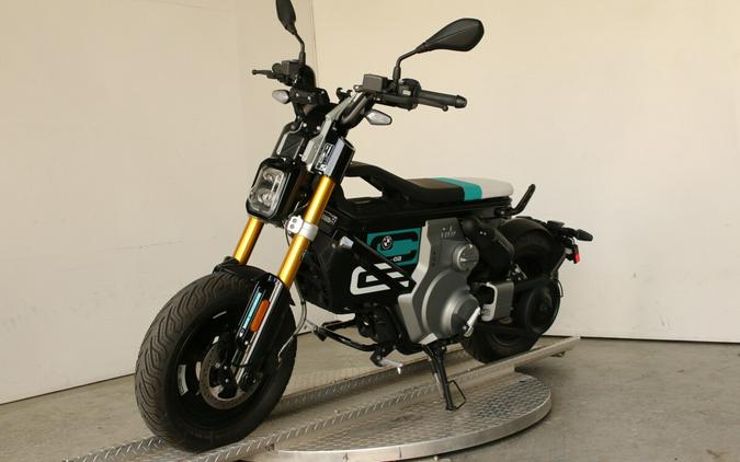 2024 BMW CE 02
