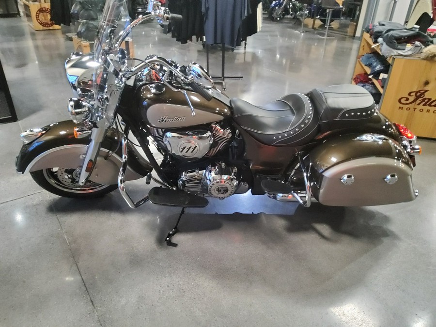 2024 Indian Motorcycle® Springfield® Base