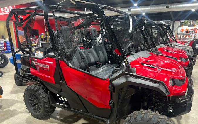 2024 Honda Pioneer 1000-5 Deluxe