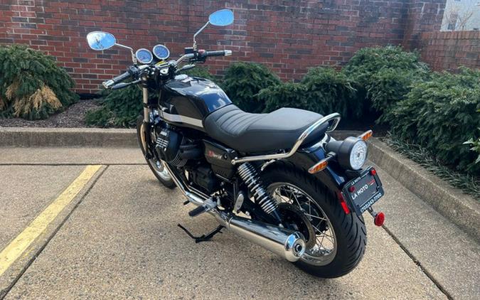 2024 Moto Guzzi V7 Special