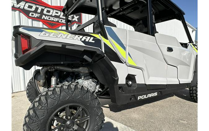 2024 Polaris Industries GENERAL XP 4 1000 SPORT - GHOST GRAY