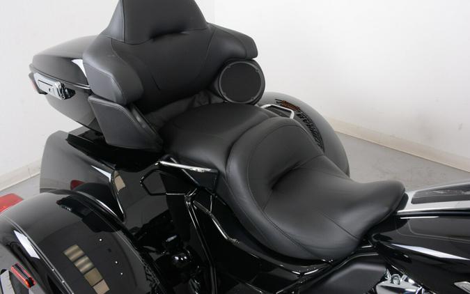 2024 Harley-Davidson FLHTCUTG Tri Glide Ultra