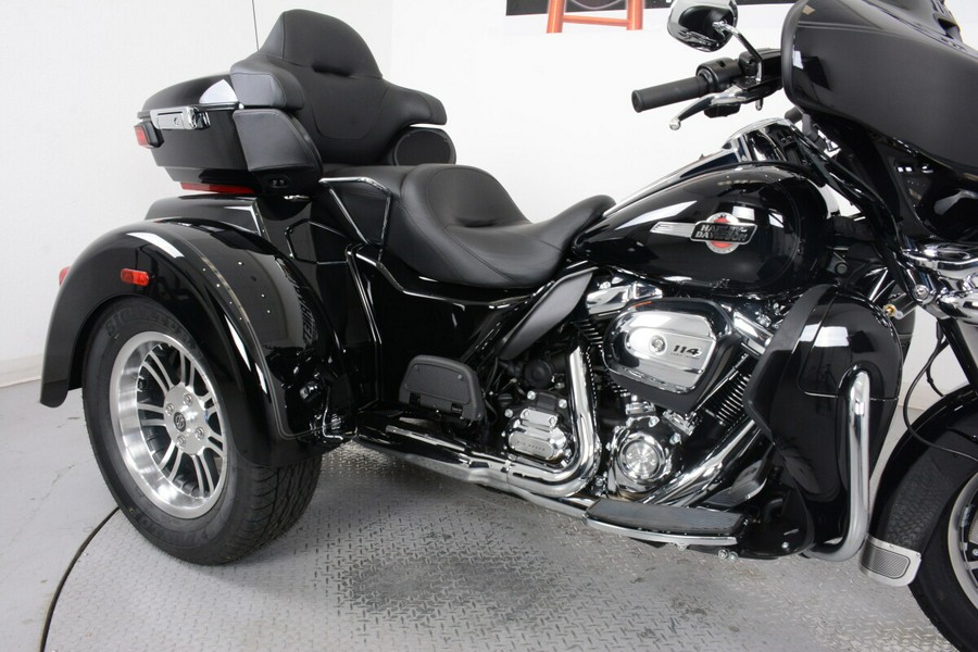 2024 Harley-Davidson FLHTCUTG Tri Glide Ultra