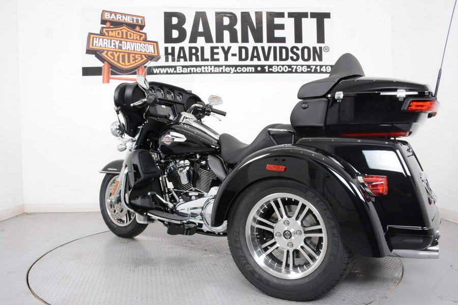 2024 Harley-Davidson FLHTCUTG Tri Glide Ultra