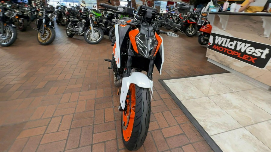2024 KTM 250 DUKE