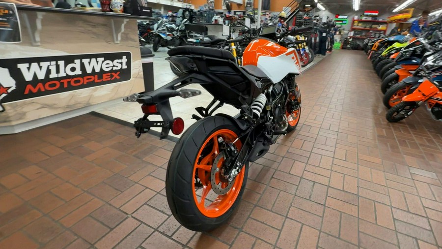2024 KTM 250 DUKE