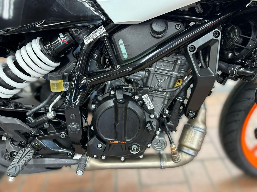 2024 KTM 250 DUKE