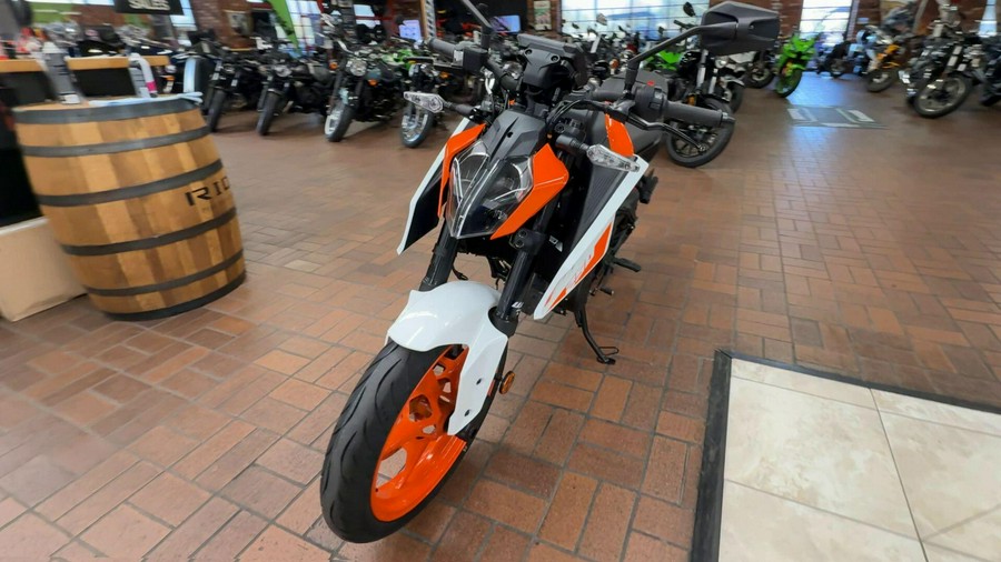 2024 KTM 250 DUKE