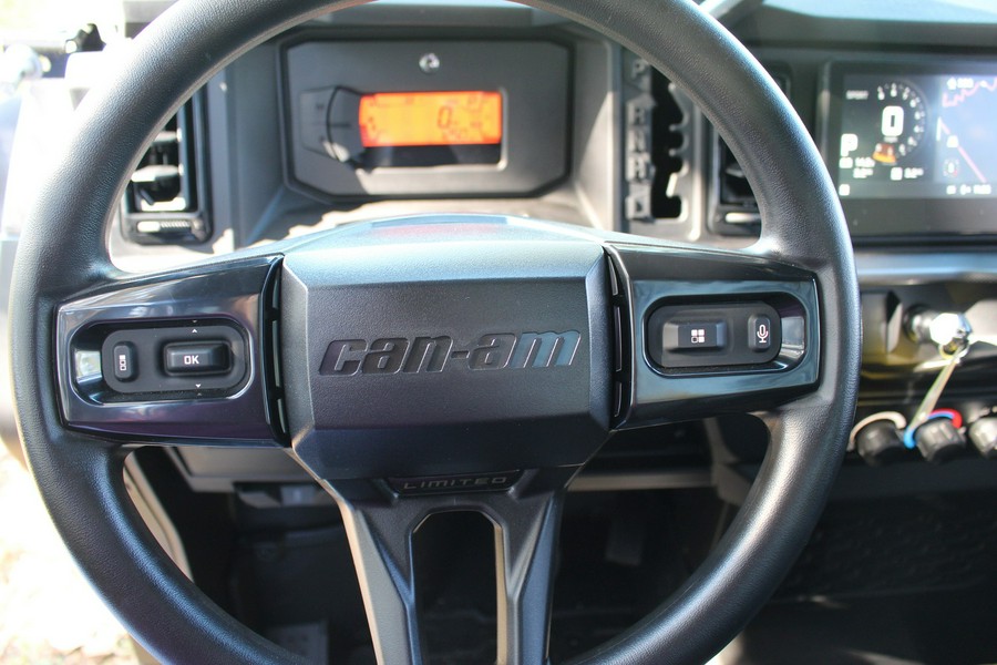 2026 Can-Am DEFENDER LIMITED HD11