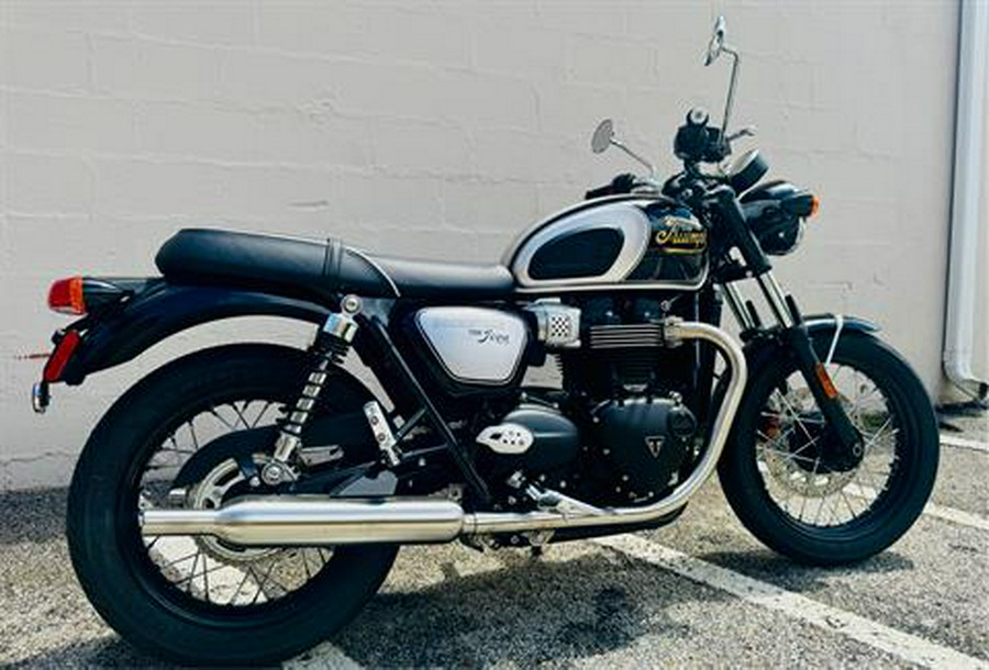 2025 Triumph Bonneville T100