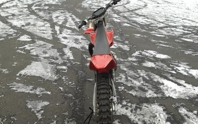 2023 Stark Stark VARG MX 19"_60HP