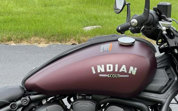 2026 Indian Motorcycle® Scout® Bobber Limited +Tech Maroon Metallic Smoke