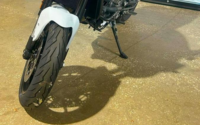 2024 Ducati Monster Plus Iceberg White