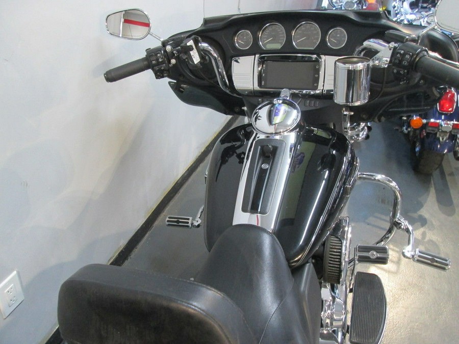 2014 Harley-Davidson® FLHTCU - Electra Glide® Ultra Classic®