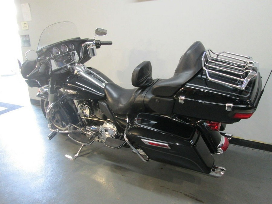 2014 Harley-Davidson® FLHTCU - Electra Glide® Ultra Classic®