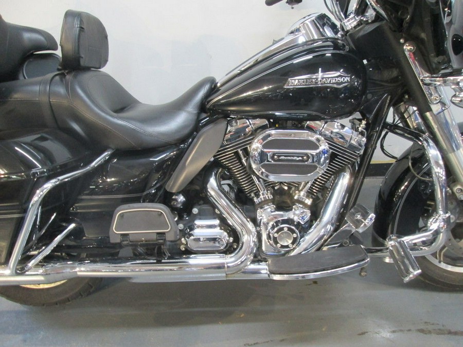 2014 Harley-Davidson® FLHTCU - Electra Glide® Ultra Classic®