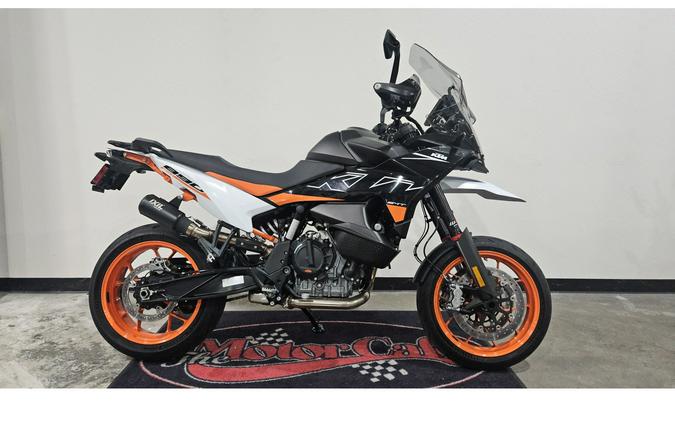 2024 890 SMT - KTM