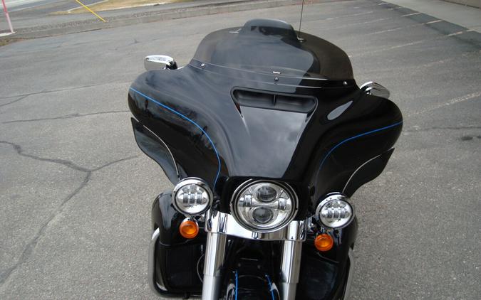 2020 Harley-Davidson® Ultra Limited Vivid Black