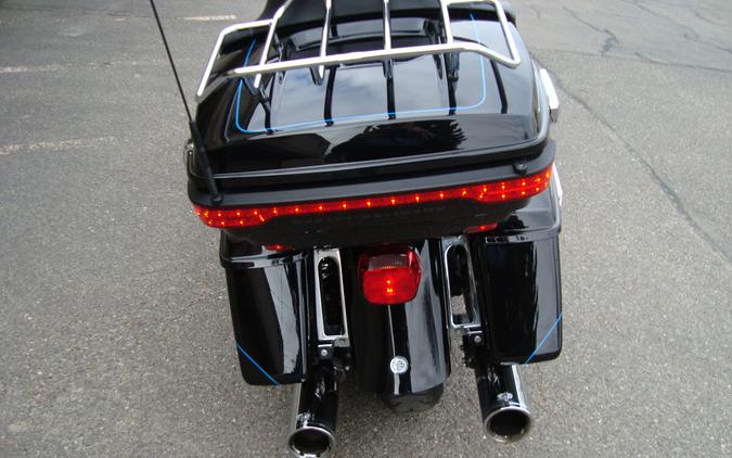 2020 Harley-Davidson® Ultra Limited Vivid Black