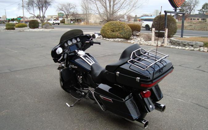 2020 Harley-Davidson® Ultra Limited Vivid Black